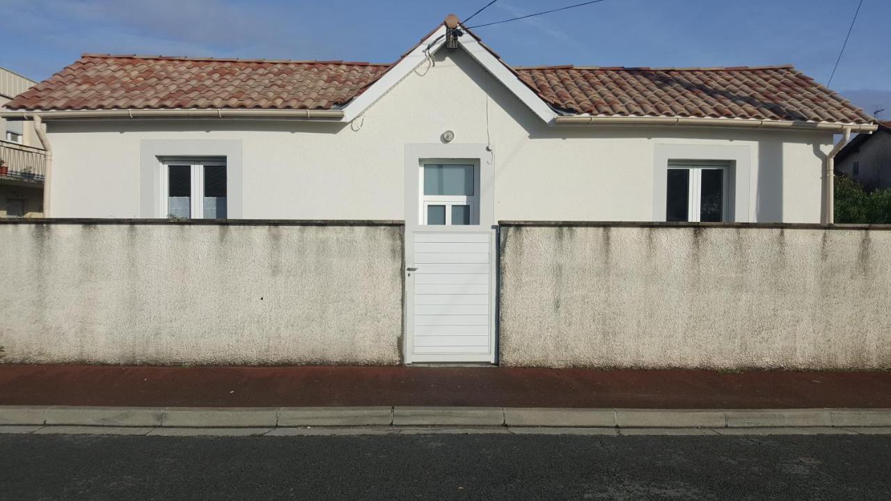 La Maison Du Pontac ヴィルナーヴ・ドルノン エクステリア 写真
